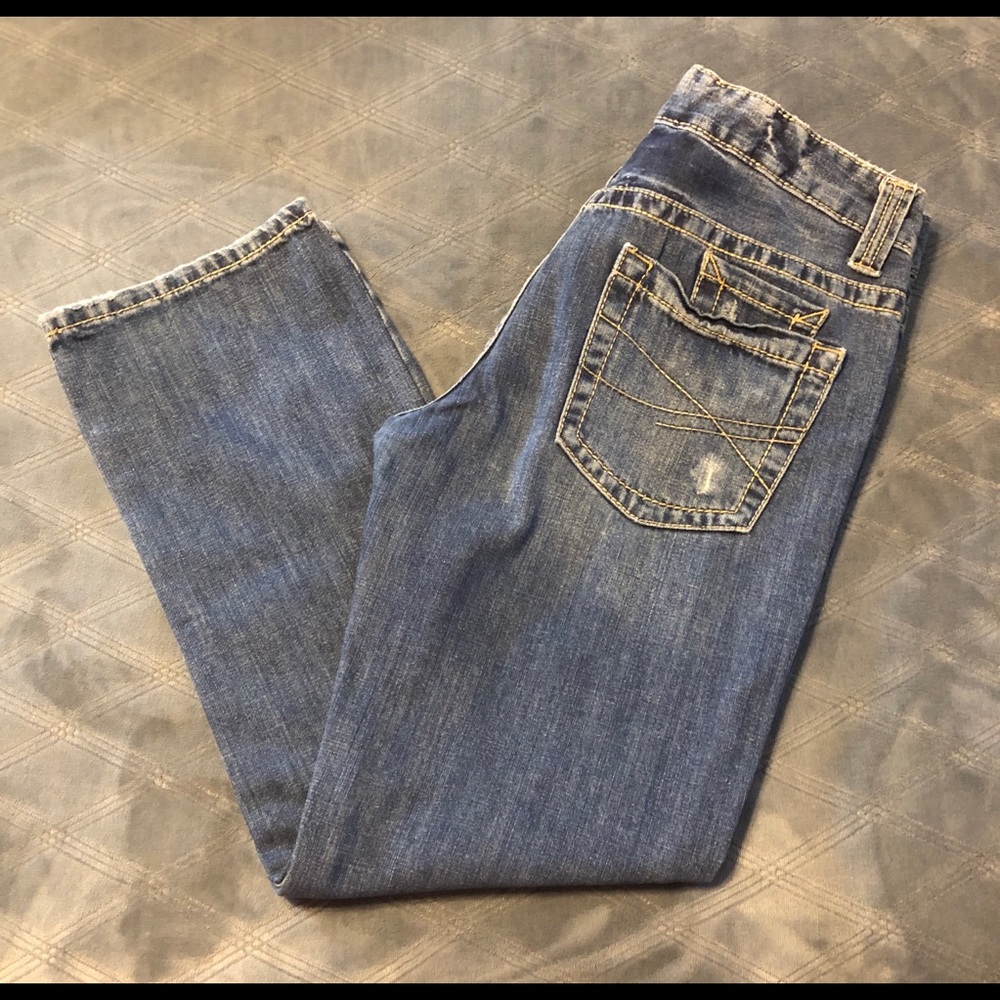 Jean (distressed) - Picture 2 of 5